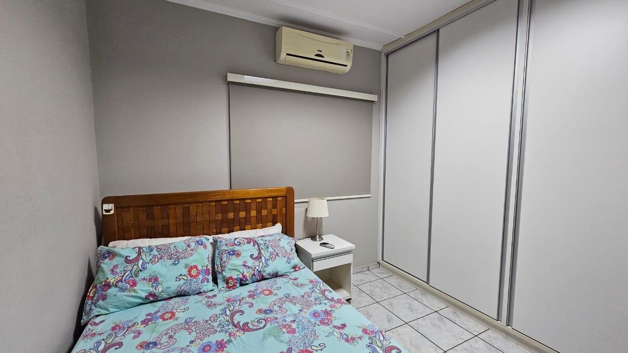 Casa à venda com 3 quartos, 360m² - Foto 20