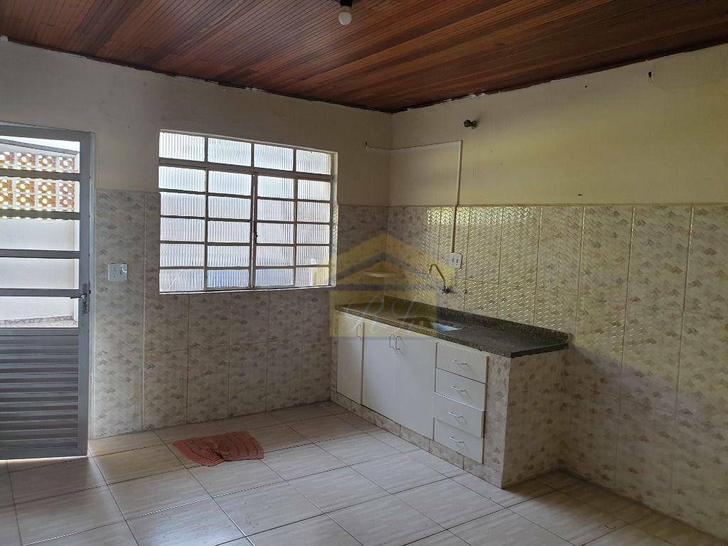 Casa à venda com 2 quartos, 130m² - Foto 5