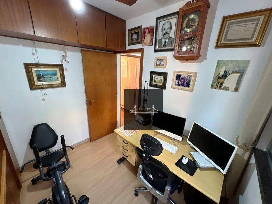 Apartamento à venda com 4 quartos, 141m² - Foto 35