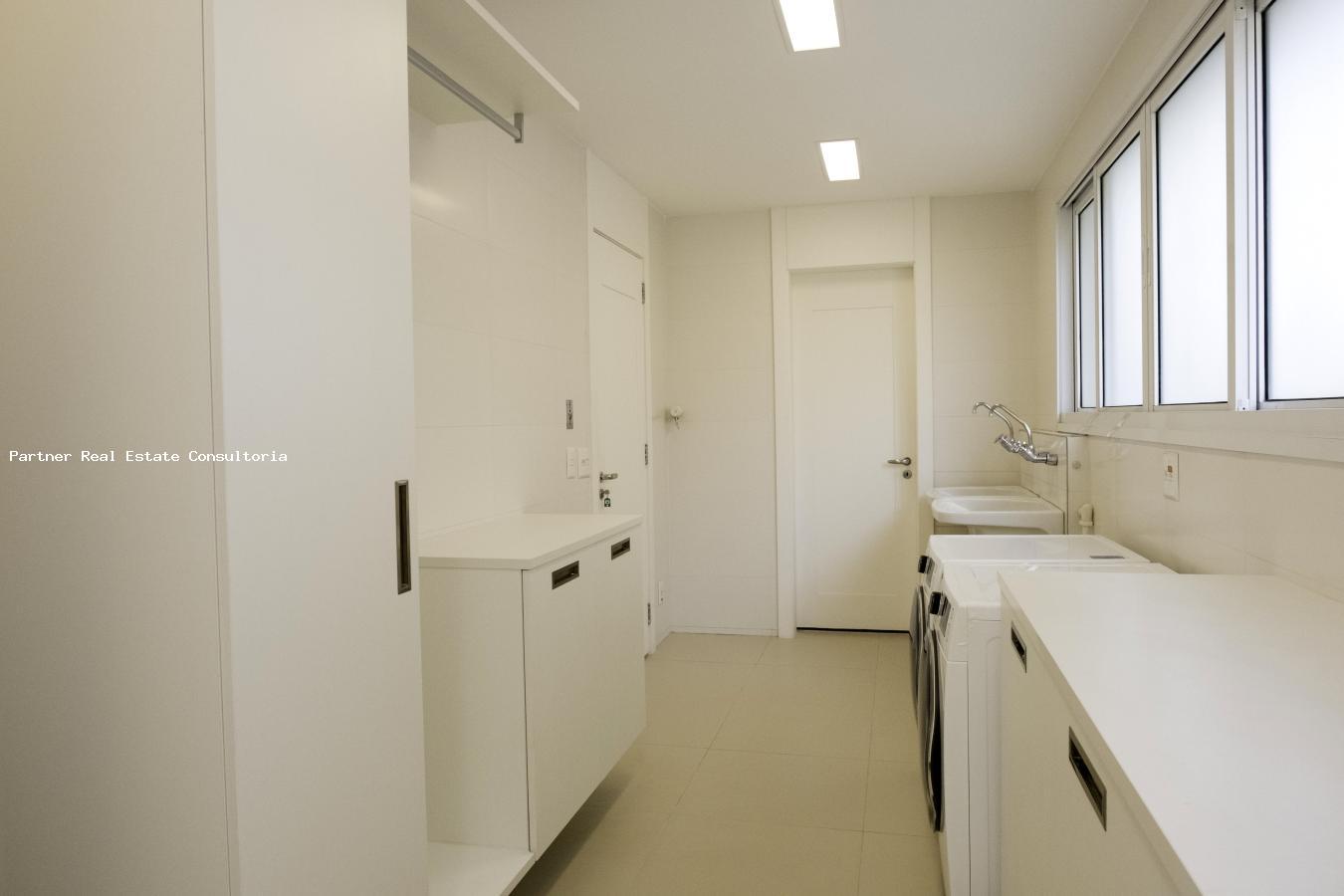 Apartamento para alugar com 4 quartos, 273m² - Foto 50