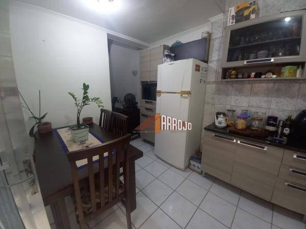 Sobrado à venda com 4 quartos, 210m² - Foto 19