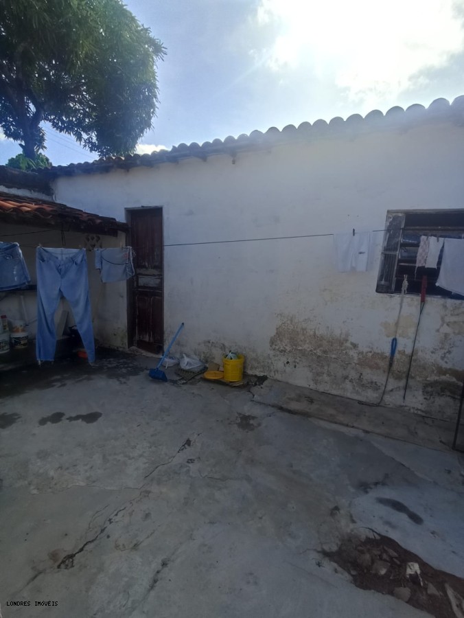 Casa à venda com 5 quartos, 200m² - Foto 22