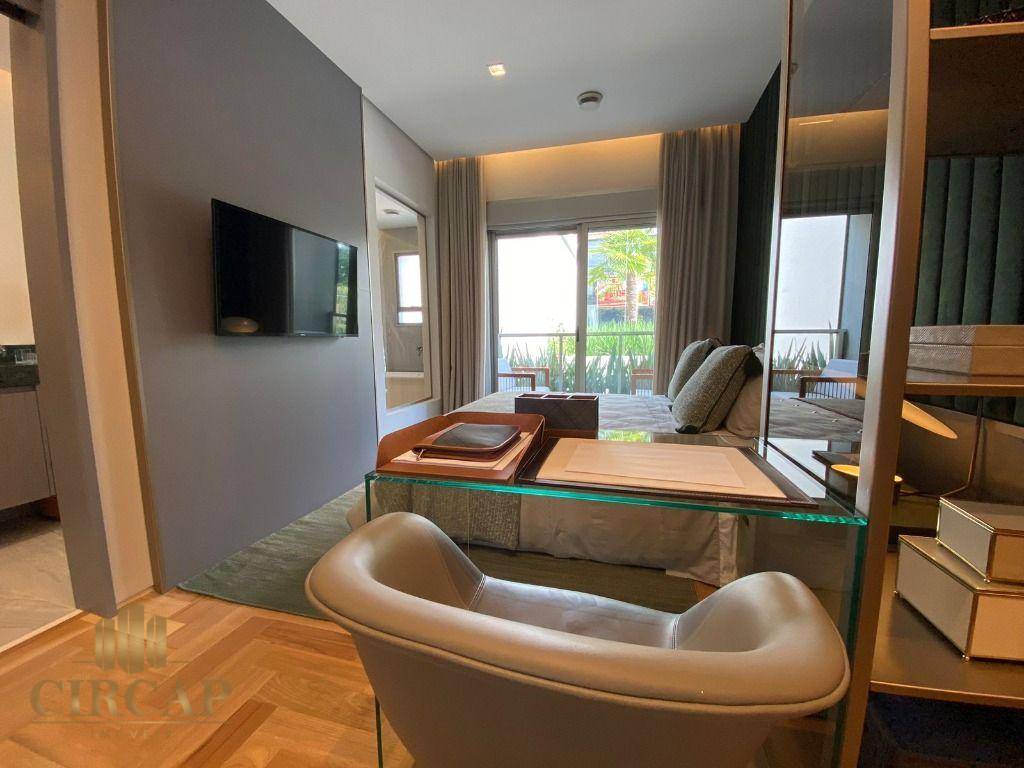 Cobertura, 4 quartos, 296 m² - Foto 17