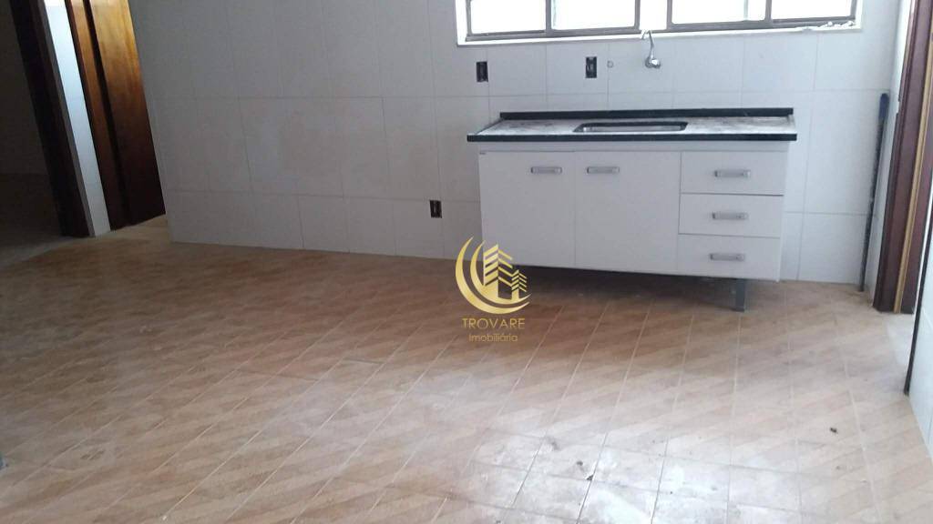 Sobrado à venda com 4 quartos, 300m² - Foto 19