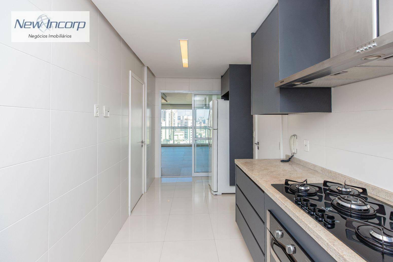 Apartamento à venda com 3 quartos, 157m² - Foto 13