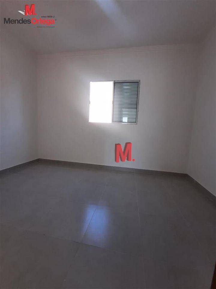 Casa à venda com 2 quartos, 72m² - Foto 17