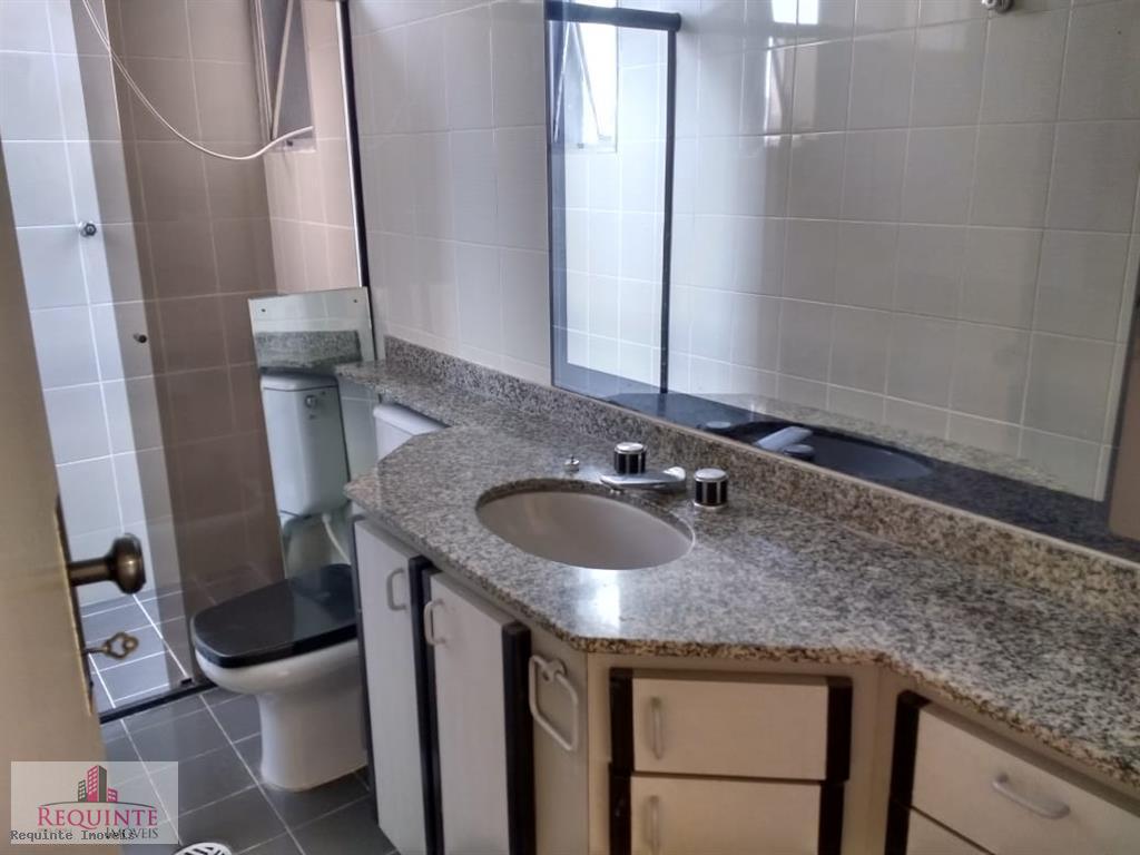 Apartamento à venda com 1 quarto, 65m² - Foto 32