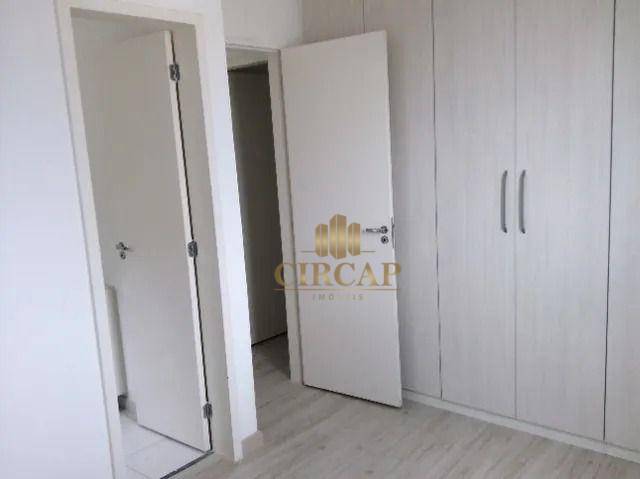 Apartamento à venda com 2 quartos, 70m² - Foto 6