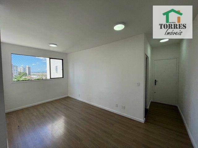 Apartamento à venda com 2 quartos, 57m² - Foto 1