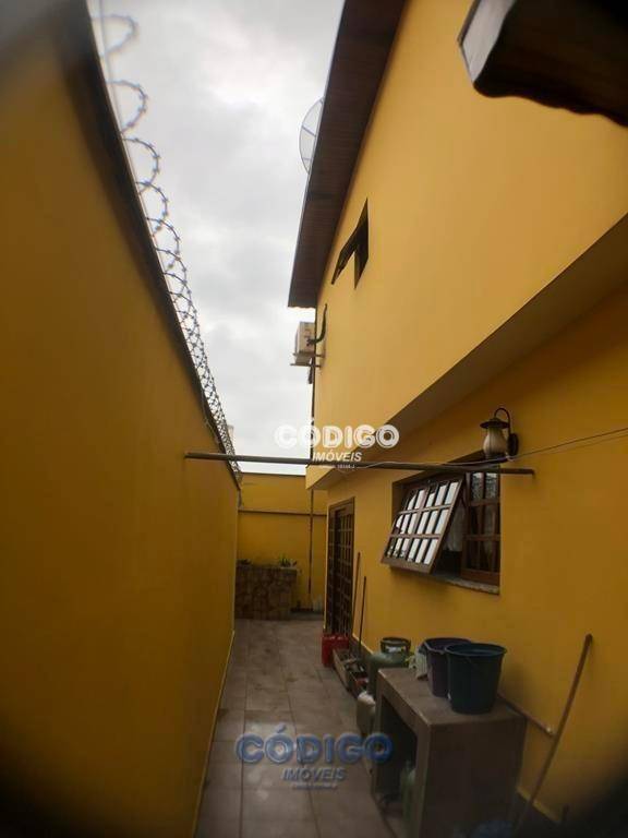 Sobrado à venda com 4 quartos, 400m² - Foto 11