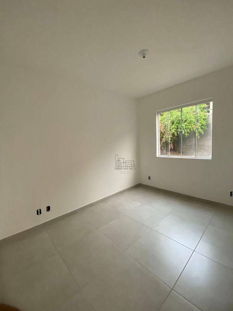 Apartamento à venda com 2 quartos, 56m² - Foto 3