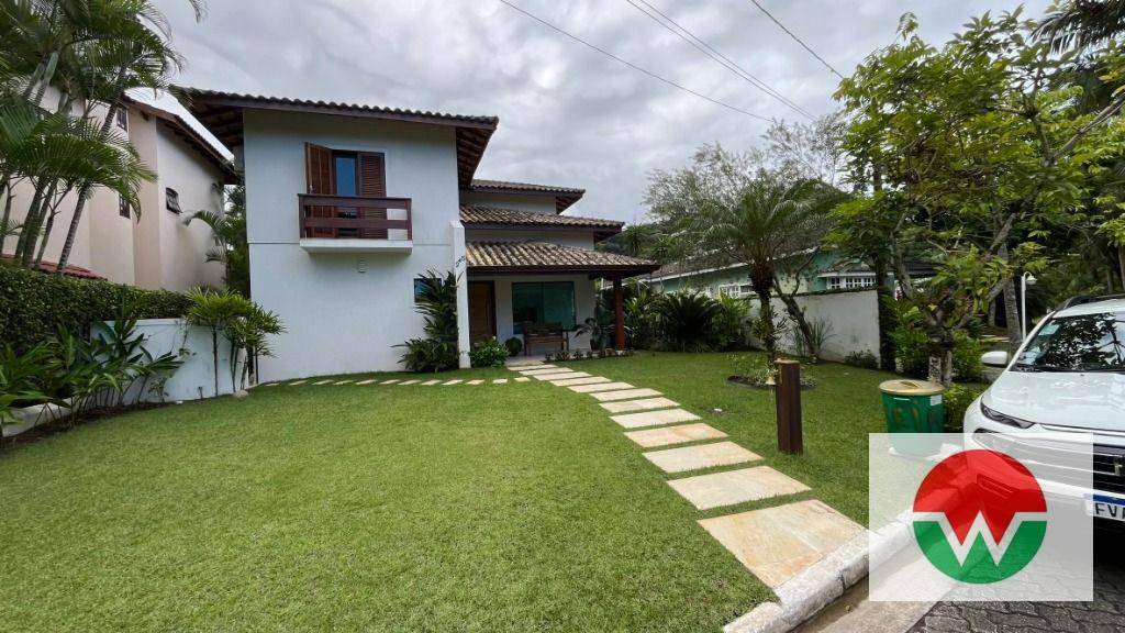 Casa de Condomínio à venda com 3 quartos, 270m² - Foto 1