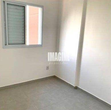 Apartamento à venda com 2 quartos, 40m² - Foto 9