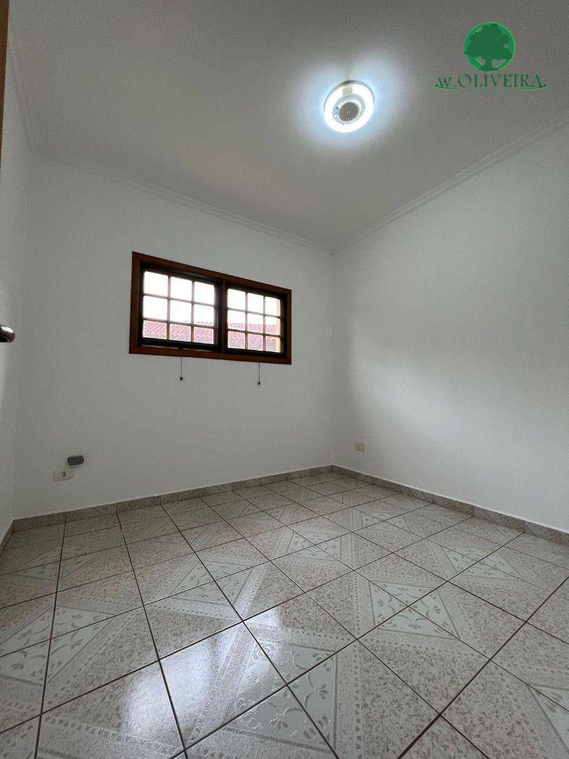 Chácara à venda com 4 quartos, 550m² - Foto 11