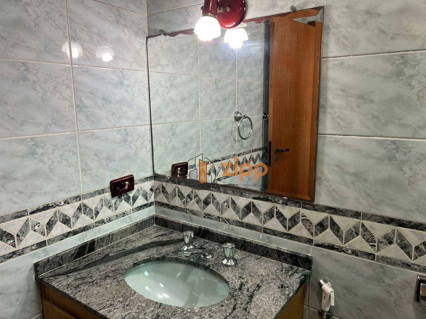 Sobrado à venda com 4 quartos, 280m² - Foto 11