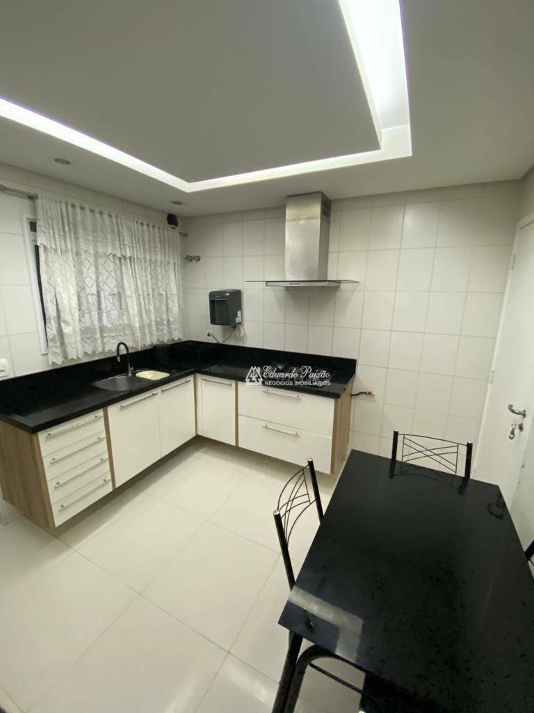 Apartamento à venda com 4 quartos, 132m² - Foto 8