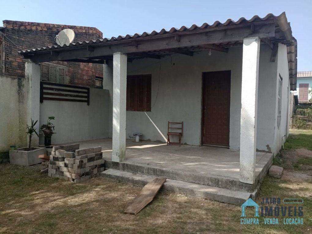 Casa à venda com 2 quartos, 40m² - Foto 2