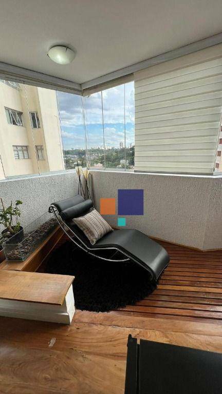 Apartamento para alugar com 3 quartos, 200m² - Foto 3