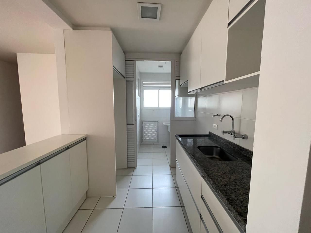 Apartamento para alugar com 3 quartos, 78m² - Foto 8