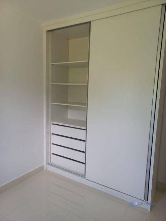 Apartamento à venda e aluguel com 2 quartos, 49m² - Foto 4