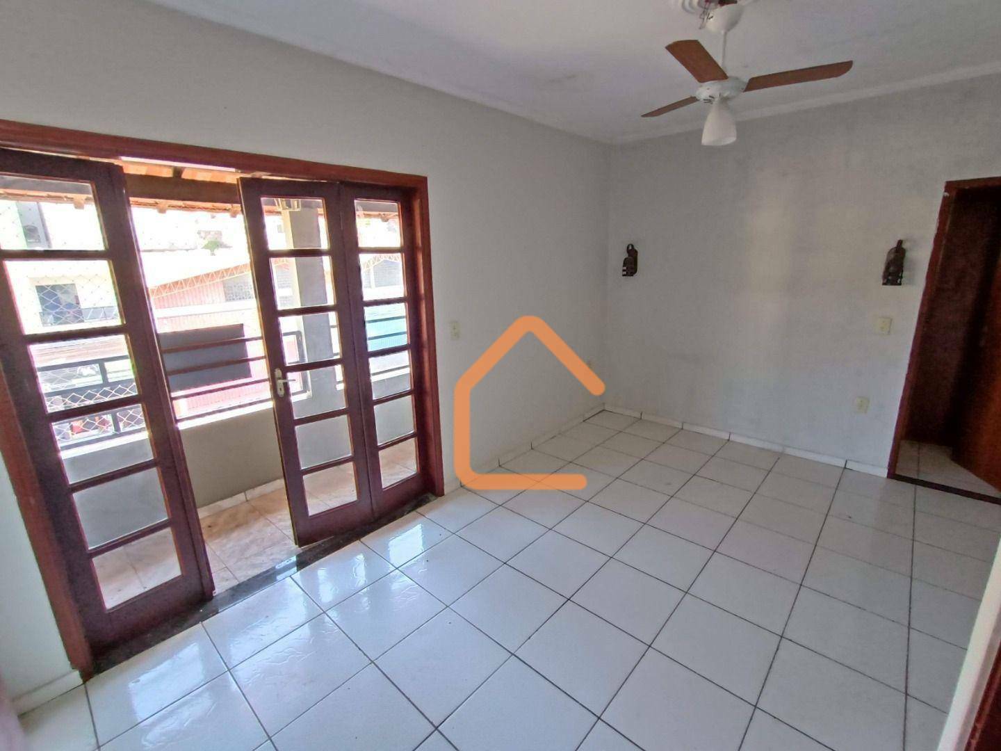 Apartamento para alugar com 3 quartos, 110m² - Foto 10