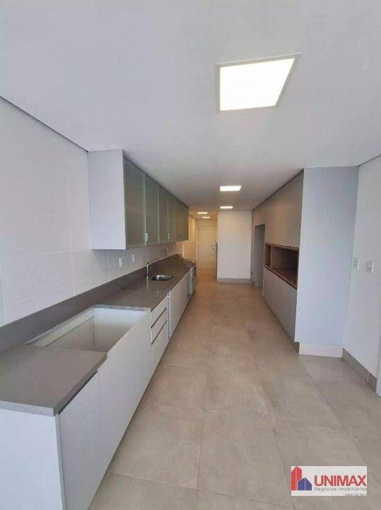 Apartamento para alugar com 3 quartos, 338m² - Foto 10