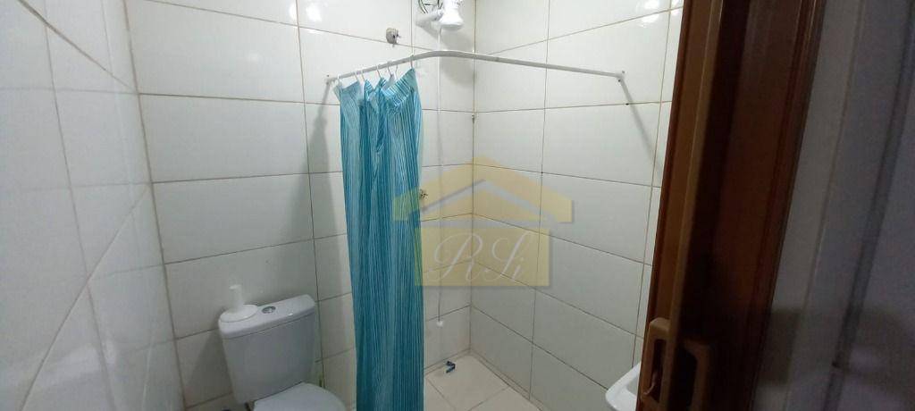 Sobrado à venda com 11 quartos, 300m² - Foto 26