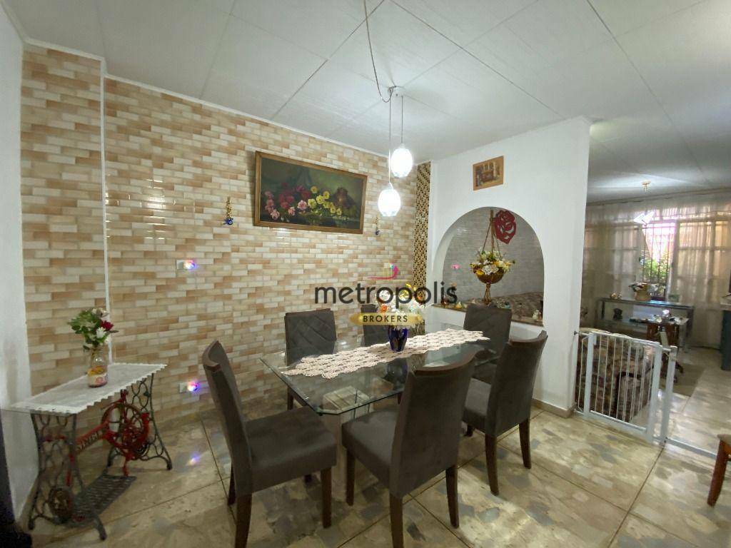 Casa à venda com 6 quartos, 268m² - Foto 14