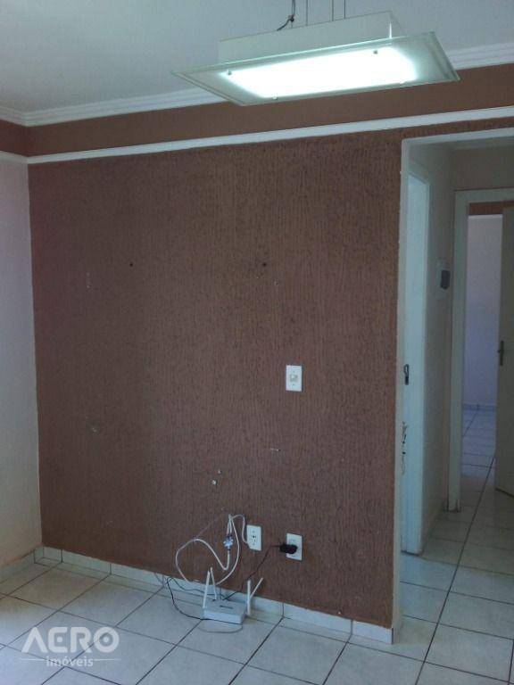 Apartamento à venda com 2 quartos, 60m² - Foto 17