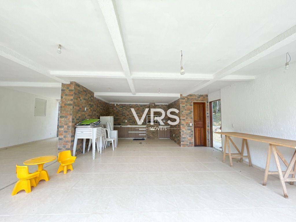 Casa de Condomínio à venda com 4 quartos, 275m² - Foto 26