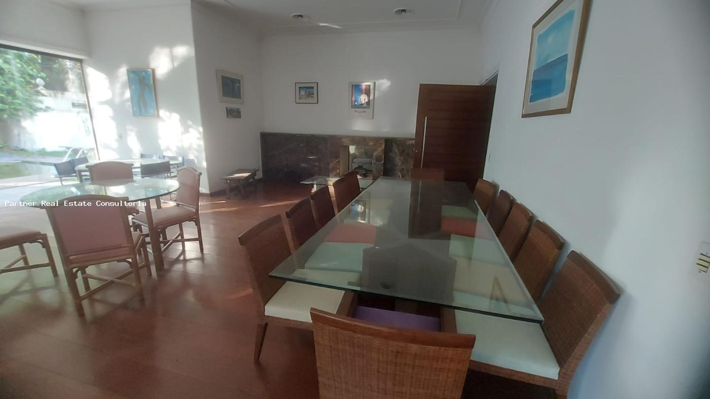 Casa à venda com 4 quartos, 1050m² - Foto 42