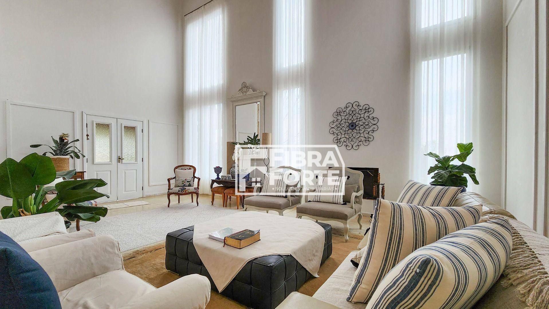 Casa de Condomínio à venda com 4 quartos, 372m² - Foto 6