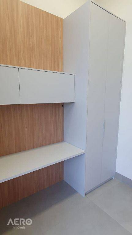 Casa de Condomínio à venda com 3 quartos, 240m² - Foto 6
