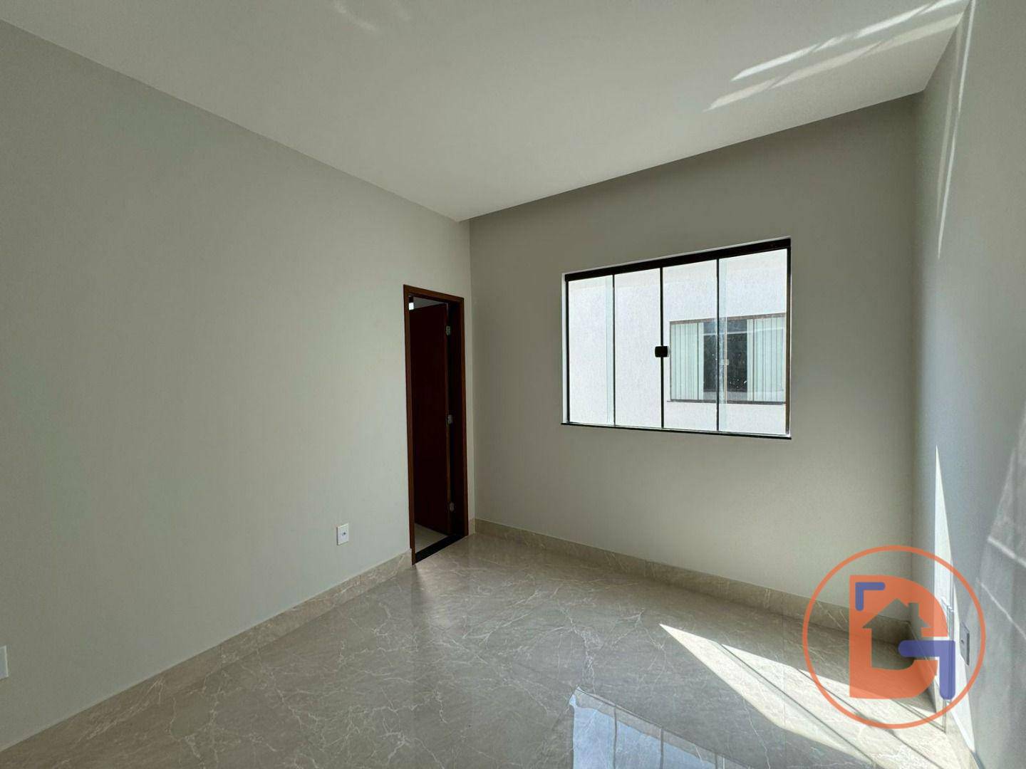 Casa à venda com 3 quartos, 145m² - Foto 11