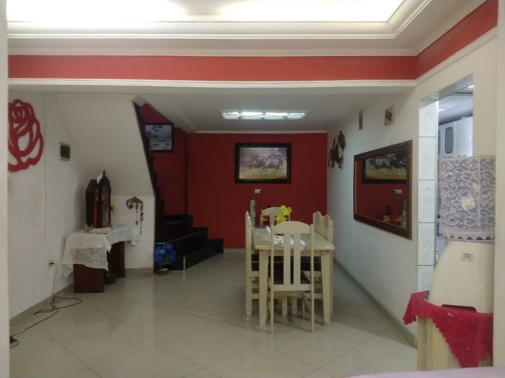 Sobrado à venda com 2 quartos, 120m² - Foto 19