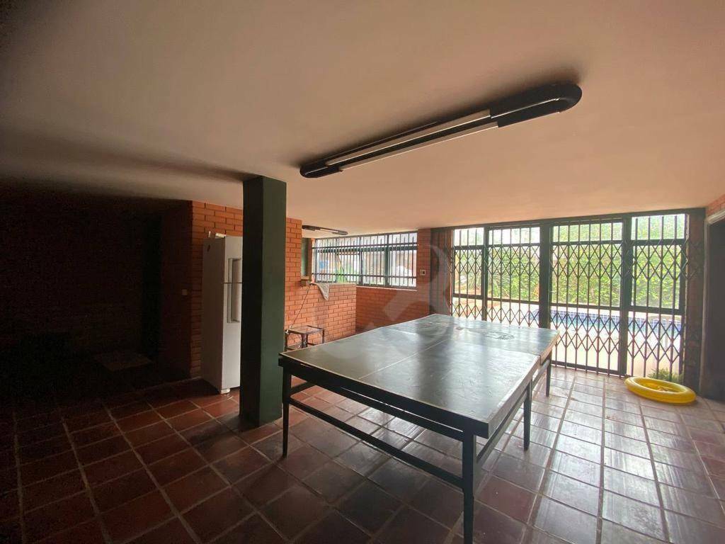 Casa, 4 quartos, 600 m² - Foto 25