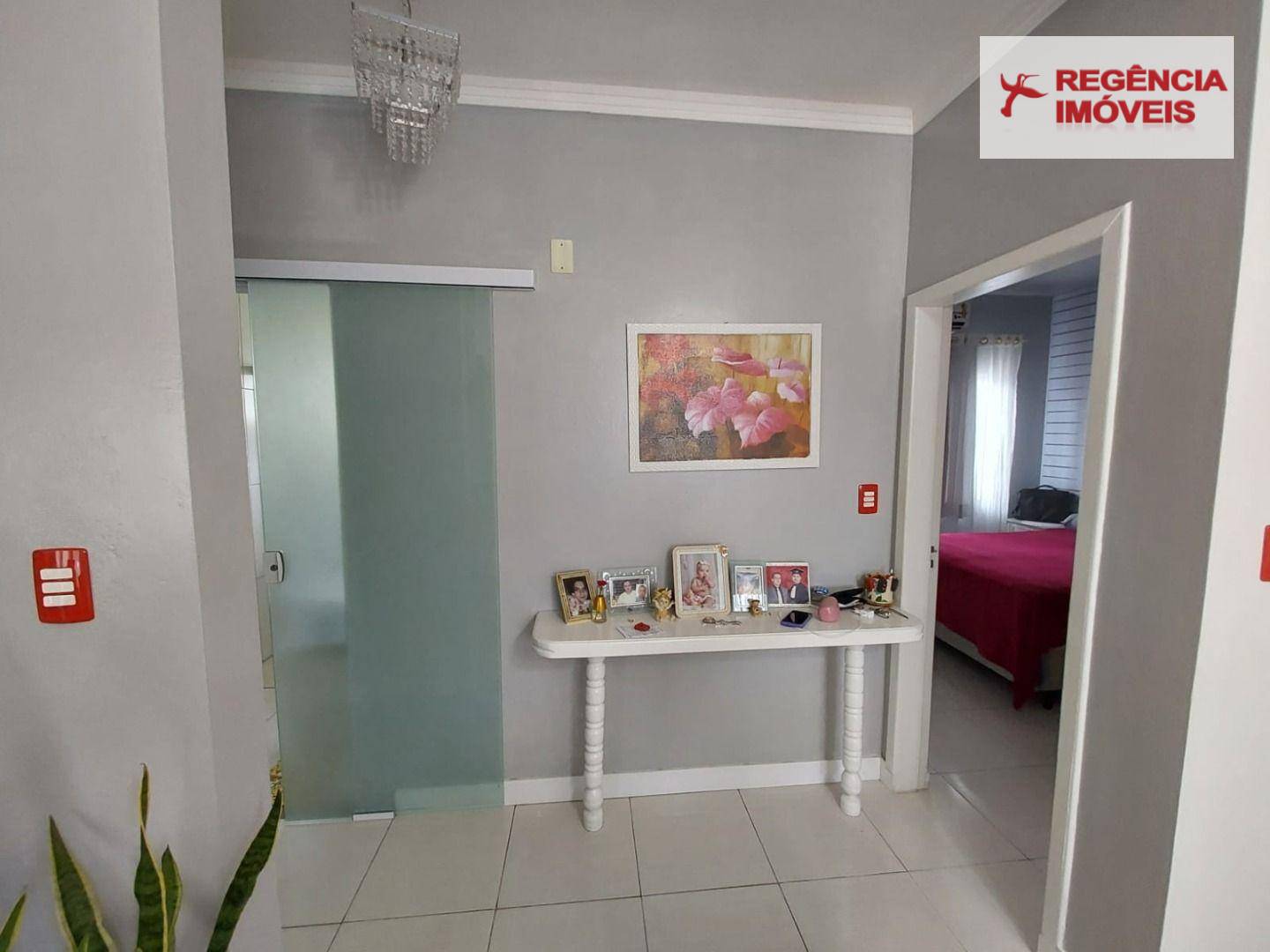 Casa à venda com 7 quartos, 314m² - Foto 18