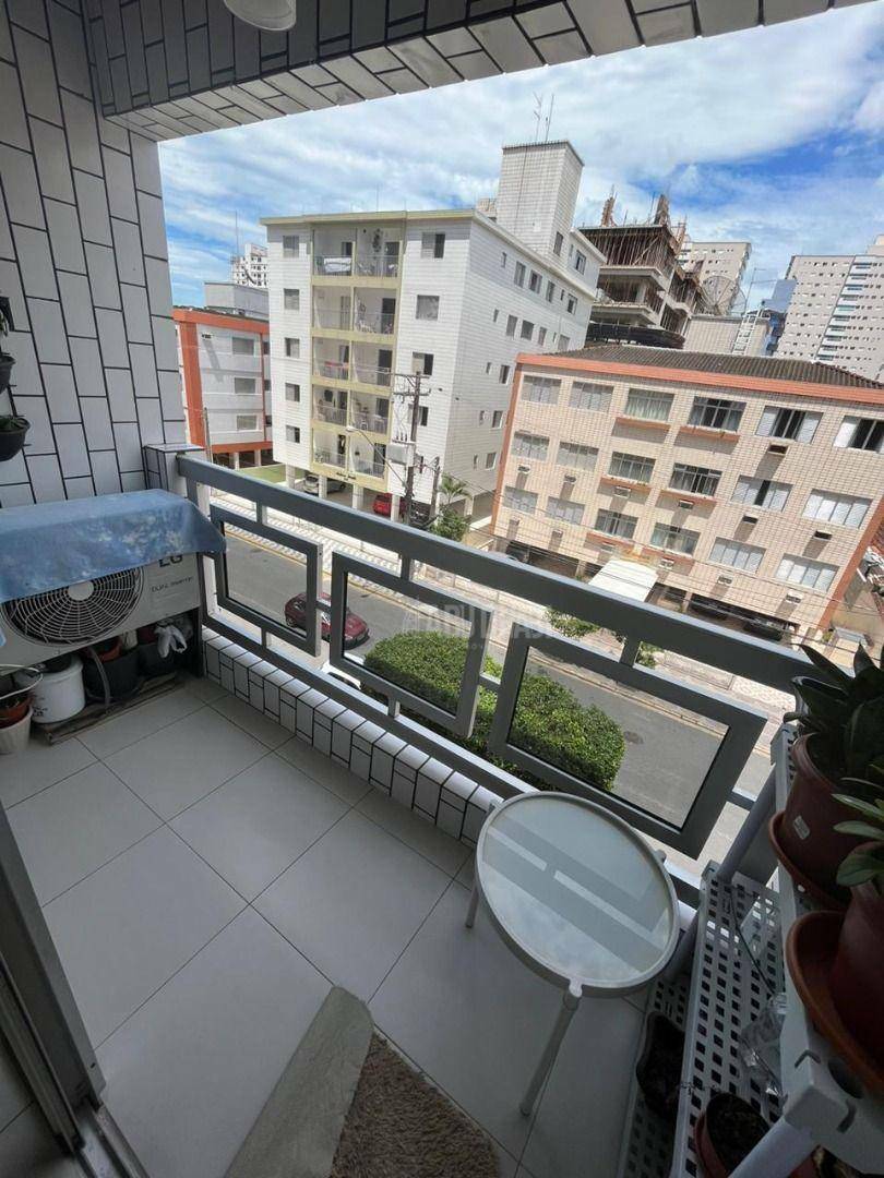 Apartamento à venda com 2 quartos, 75m² - Foto 1