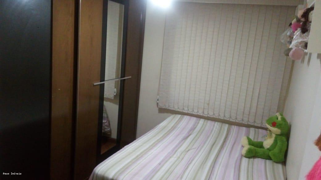 Apartamento à venda com 3 quartos, 70m² - Foto 20