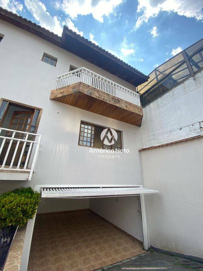 Sobrado à venda com 3 quartos, 239m² - Foto 9