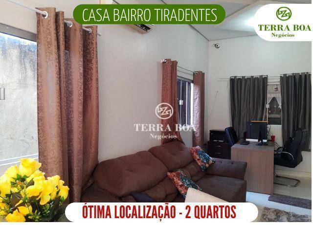 Casa à venda com 2 quartos, 120m² - Foto 1