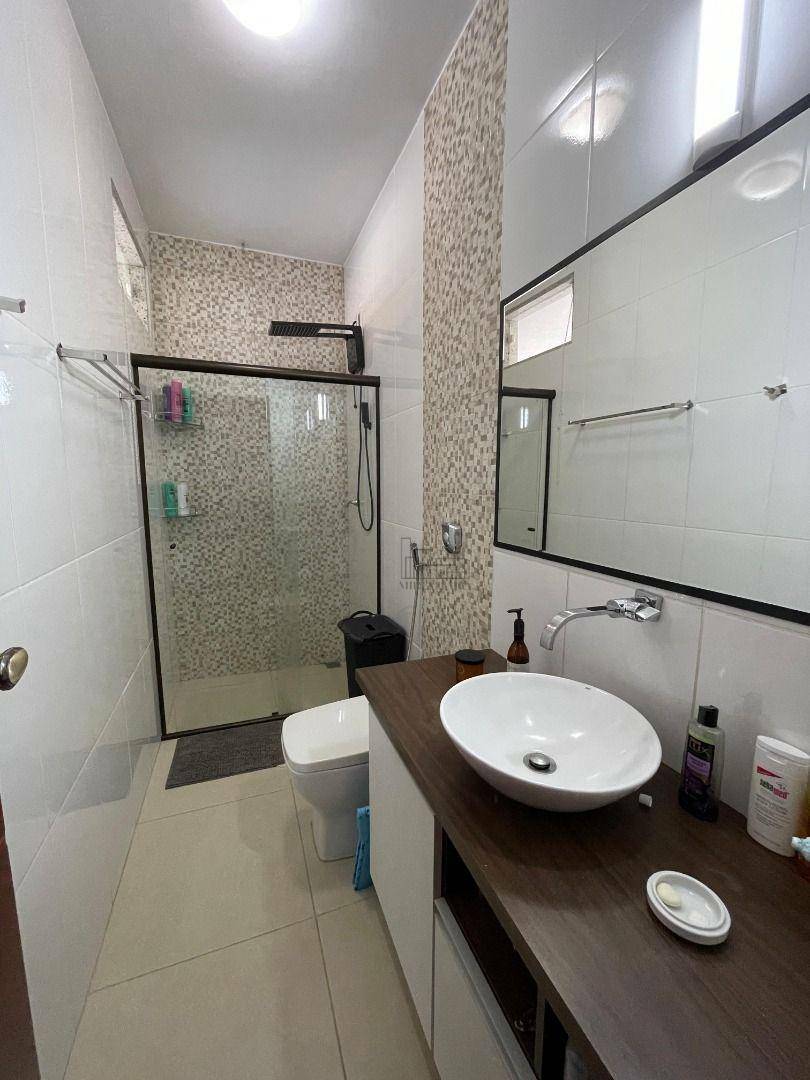 Casa à venda com 3 quartos, 138m² - Foto 6