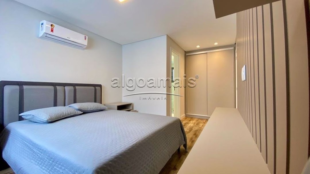 Casa à venda com 4 quartos, 270m² - Foto 43