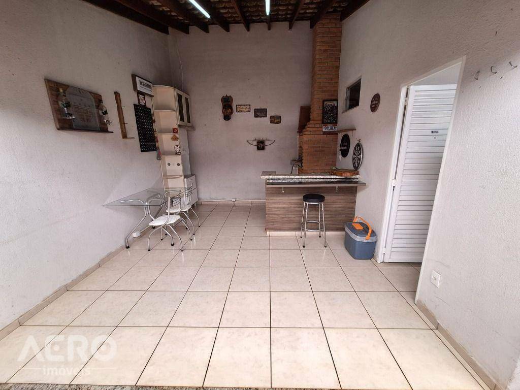 Casa à venda com 3 quartos, 145m² - Foto 29