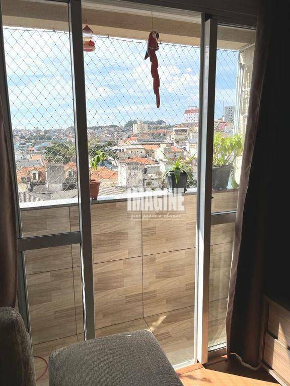 Apartamento à venda com 2 quartos, 52m² - Foto 2