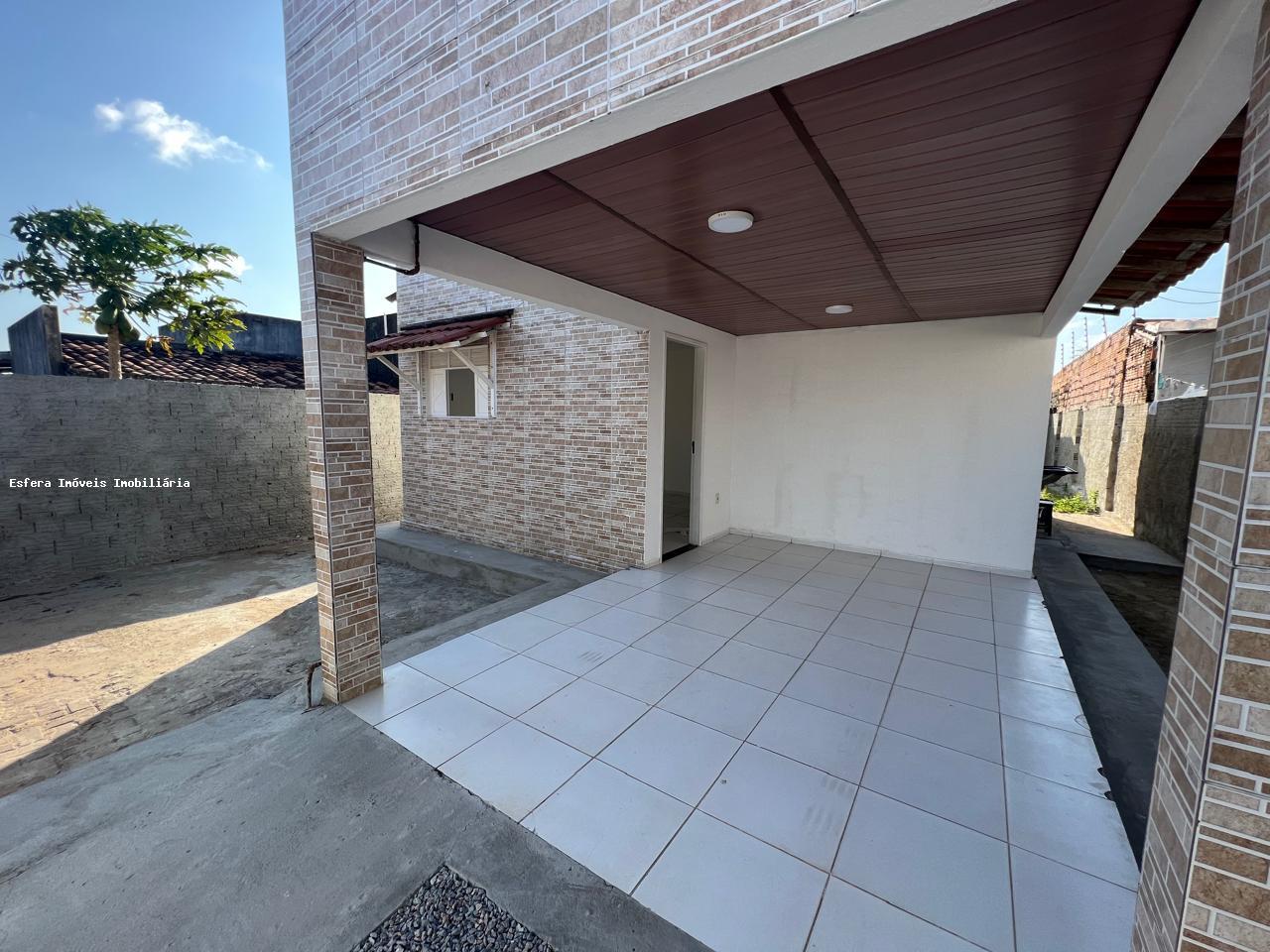 Casa à venda com 2 quartos, 250m² - Foto 2