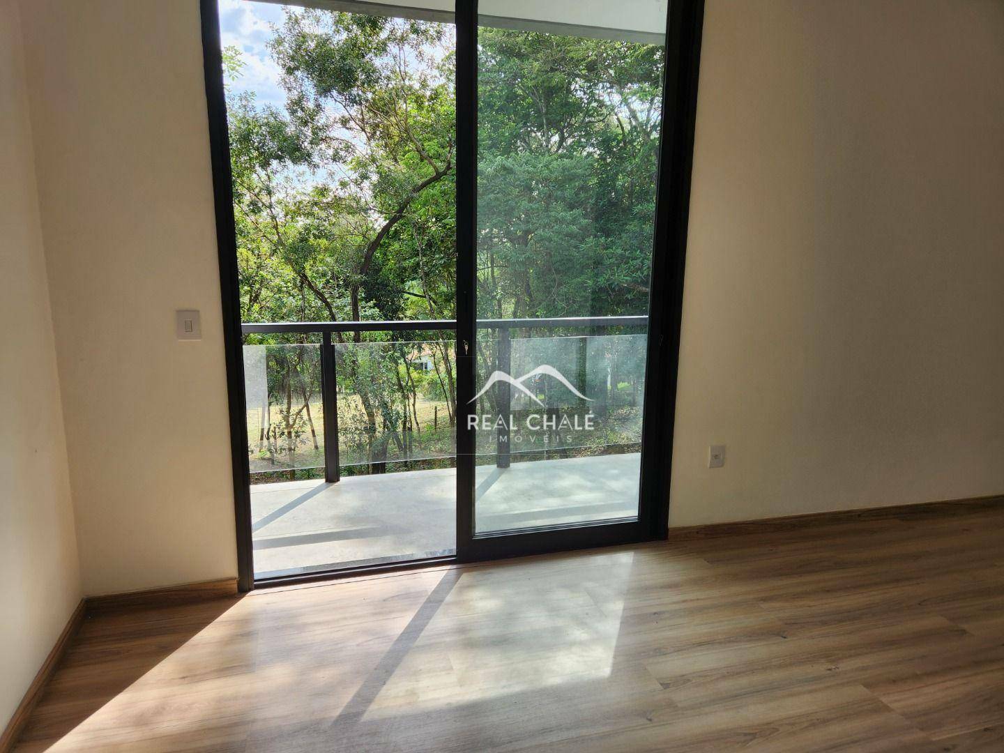 Casa de Condomínio à venda com 3 quartos, 300m² - Foto 14