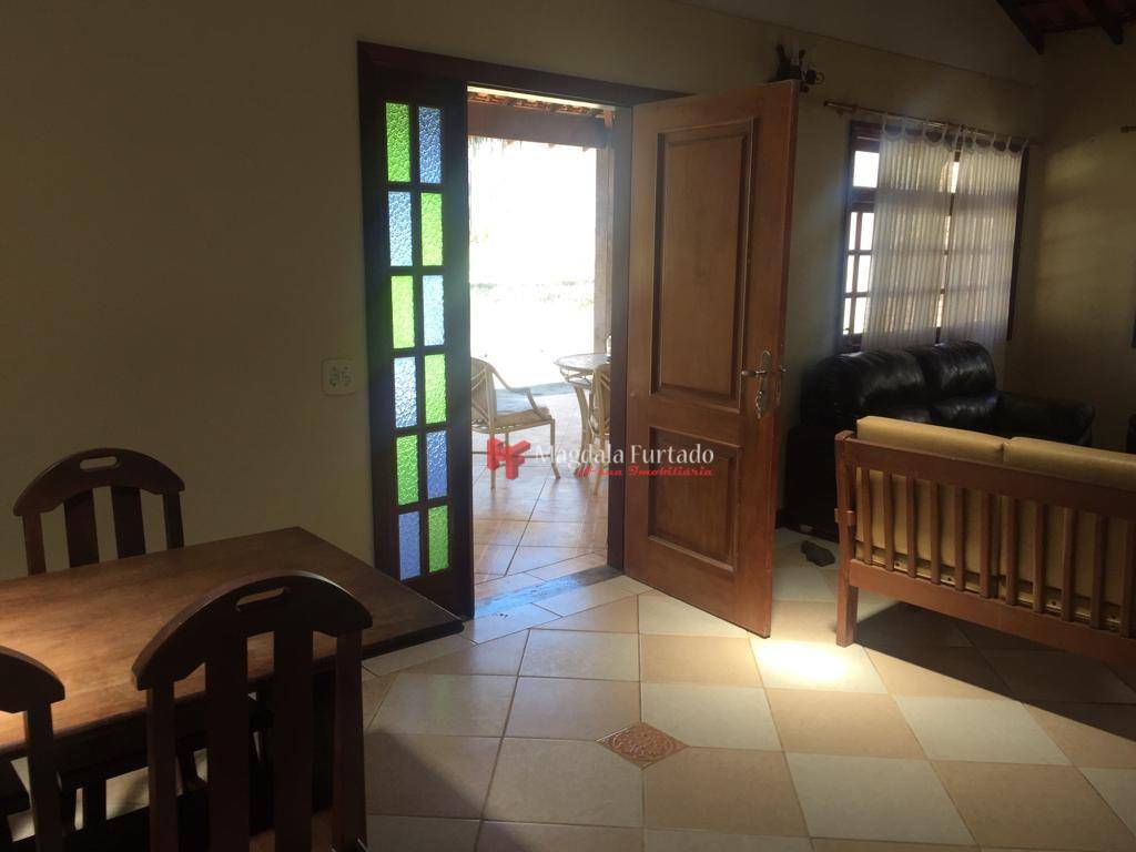 Casa à venda com 3 quartos, 200M2 - Foto 5