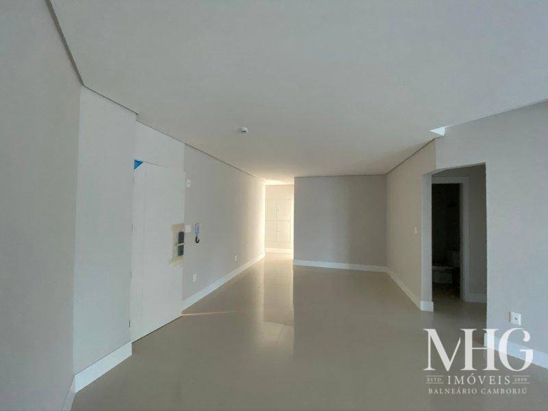 Apartamento à venda com 4 quartos, 160m² - Foto 6