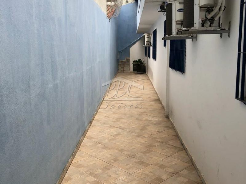 Sobrado para alugar com 4 quartos, 247m² - Foto 3